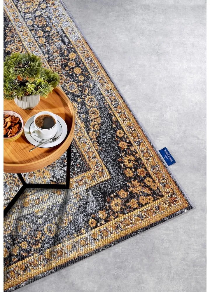 Vonkajší koberec v antracitovej a zlatej farbe 120x180 cm Martha – Villeroy&amp;Boch