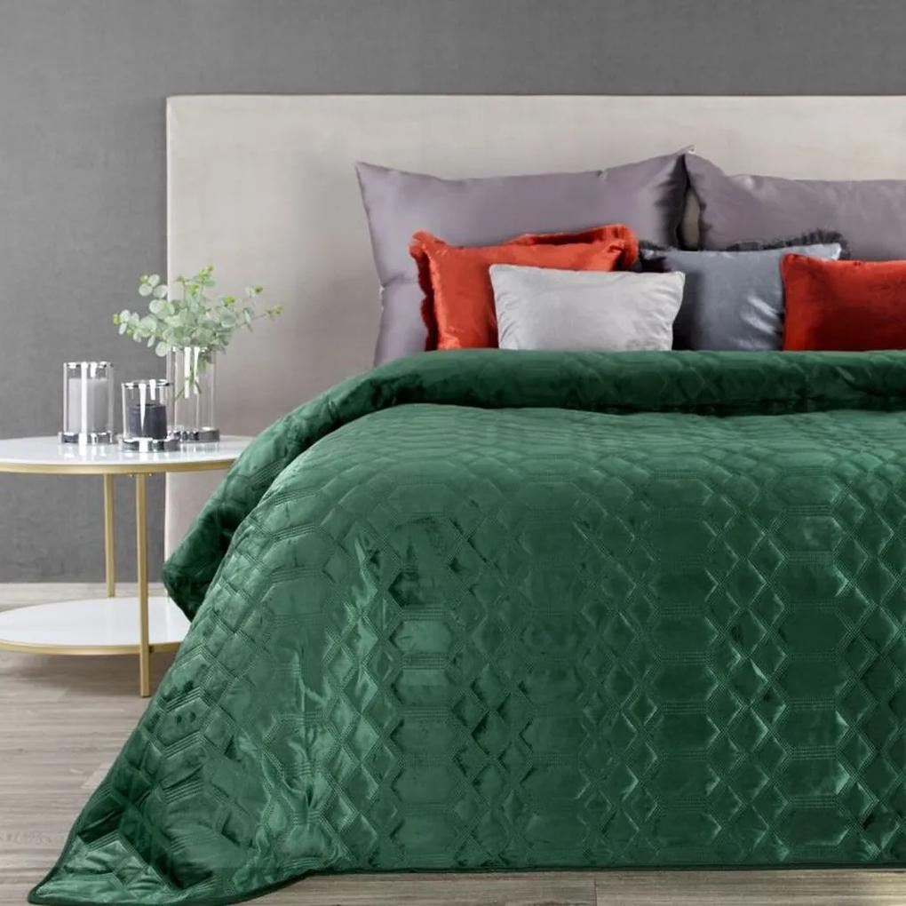 DomTextilu Prešívaný zamatový prehoz na posteľ zelenej farby Šírka: 220 cm | Dĺžka: 240 cm 28423-154316