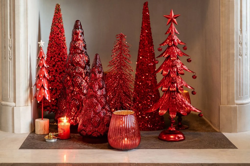 Červený kovový stromček s rolničkami Christmas Tree L - 25,5 * 11,5 * 56 cm
