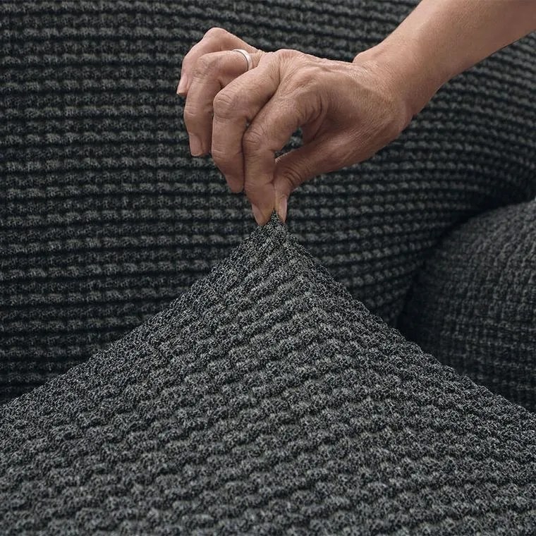 Super strečové poťahy RUBINIA antracitová kreslo (š. 70 - 110 cm)