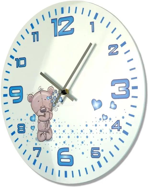 Biele nástenné hodiny pre chlapcov s medvedíkom a modrým ciferníkom