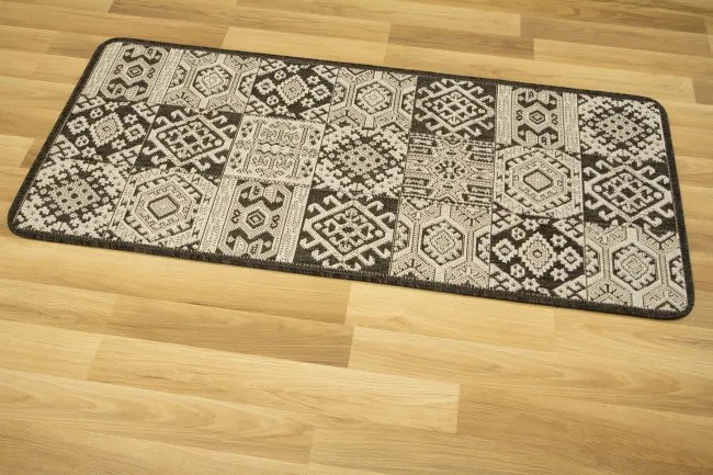 Koberec FLEX 19636/80 Aztec Romby grafitový