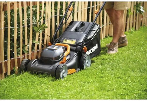 Aku kosačka Worx WG743E vr. 2 ks aku a nabíjačky