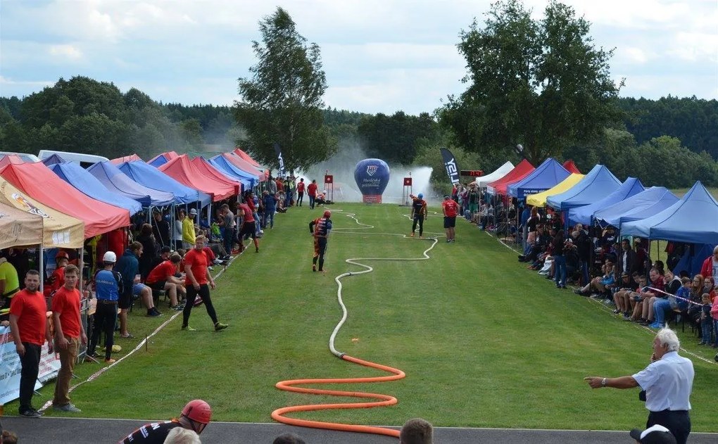 JAKS NOŽNICOVÝ STAN PROFI 3X3M ČERVENÝ