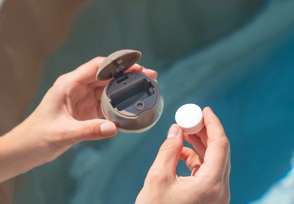 Intex | Vírivý bazén Pure Spa - Bubble Greywood Deluxe AP 6 + výhodný set príslušenstva | 19900146