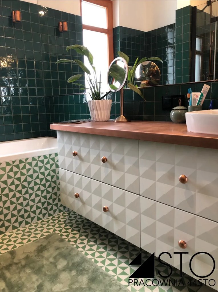 Cementové dlaždice s trojuholníkovým motívom v zelenej a bielej farbe - Ref. 241 | Articima