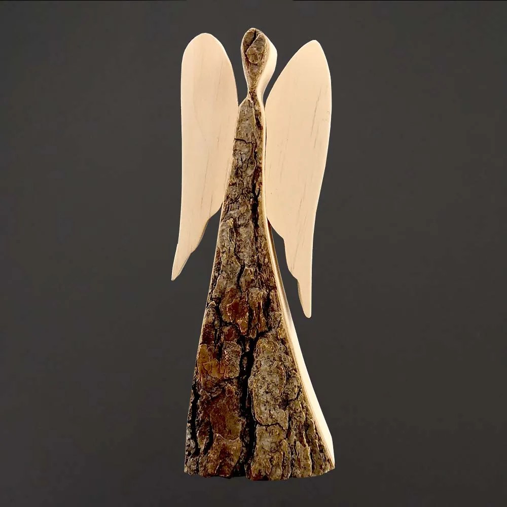 AMADEA Drevený anjel s kôrou, masívne drevo, 18 cm