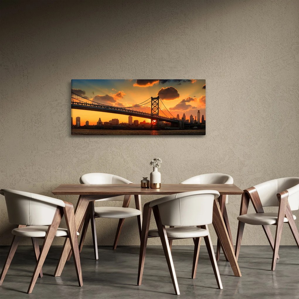 Obraz - Západ slnka nad mostom Bena Franklina, Filadelfia (120x50 cm)