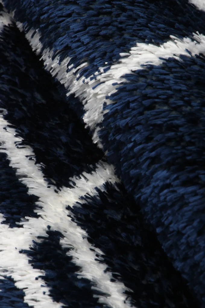 Koberec Boho 610 NAVY BLUE/CREAM rozmery koberec: 60x100 cm