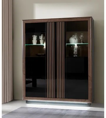 Vitrína SAVONA s osvetlením