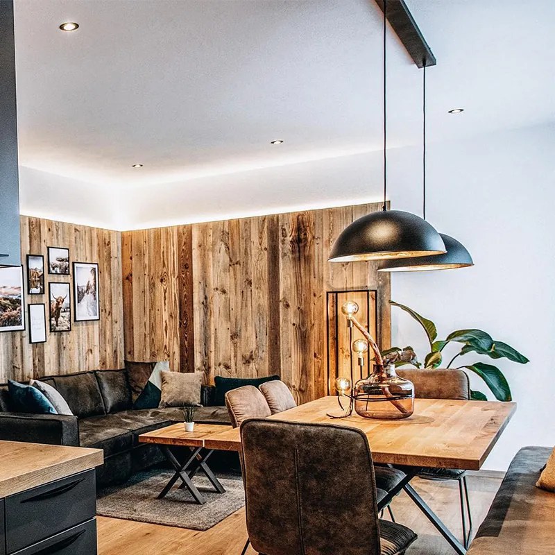 Priemyselné závesné svietidlo čierne so zlatom 2-svetlo - Magnax