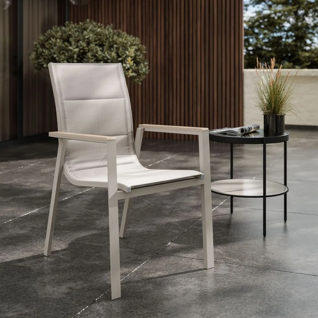 ZÁHRADNÁ STOLIČKA NELSON