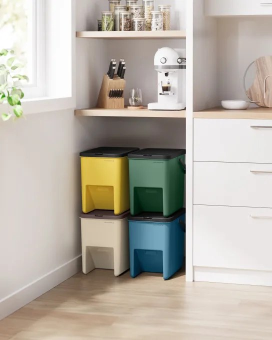 Set štyroch recyklačných odpadkových košov LTB760Q01