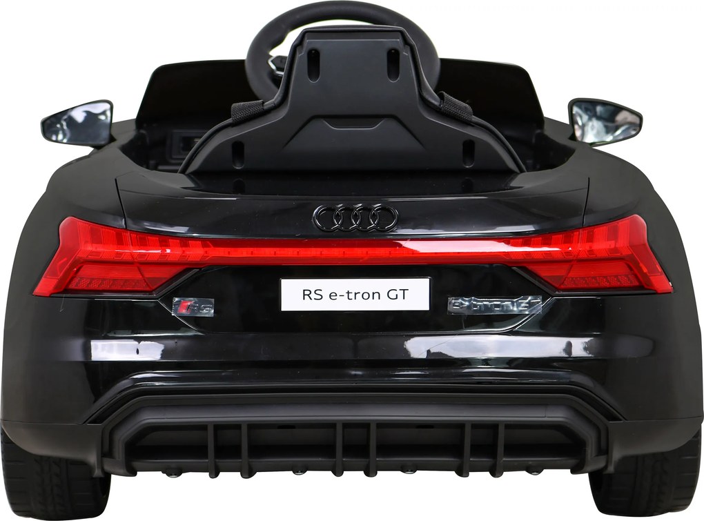 Ramiz Audi RS E-Tron GT batéria čierna + diaľkové ovládanie + pohon 4x4 + rádio MP3 + LED + EVA