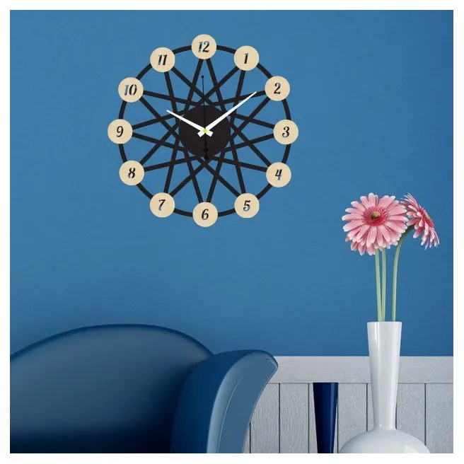 Farebné hodiny na stenu z preglejky l SENTOP PR0344 B model