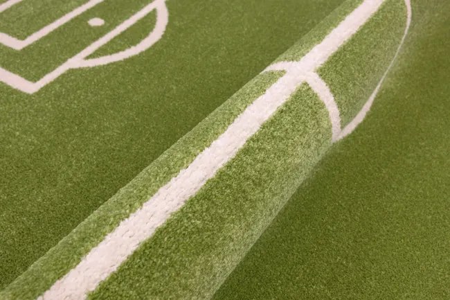 Koberec CLARA KIDS 02922A Ihrisko zelený / krémový