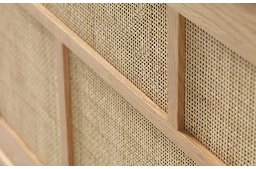 Nízka komoda v dekore duba s posuvnými dverami v prírodnej farbe 180x80 cm Barrali – Unique Furniture