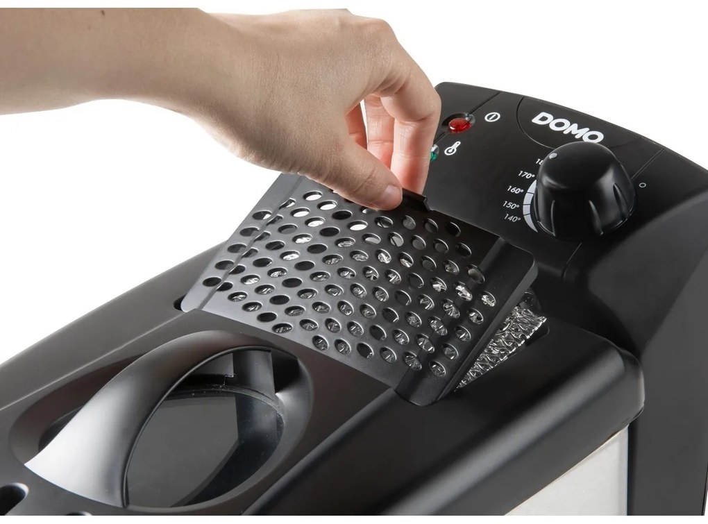 Fritéza DOMO DO464FR z nehrdzavejúcej ocele, 3 l, 3 l