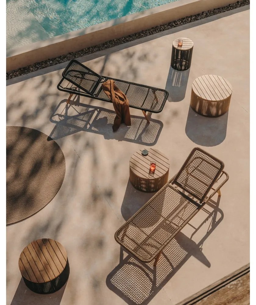 Okrúhly záhradný odkladací stolík s doskou z akácie ø 60 cm Dandara – Kave Home