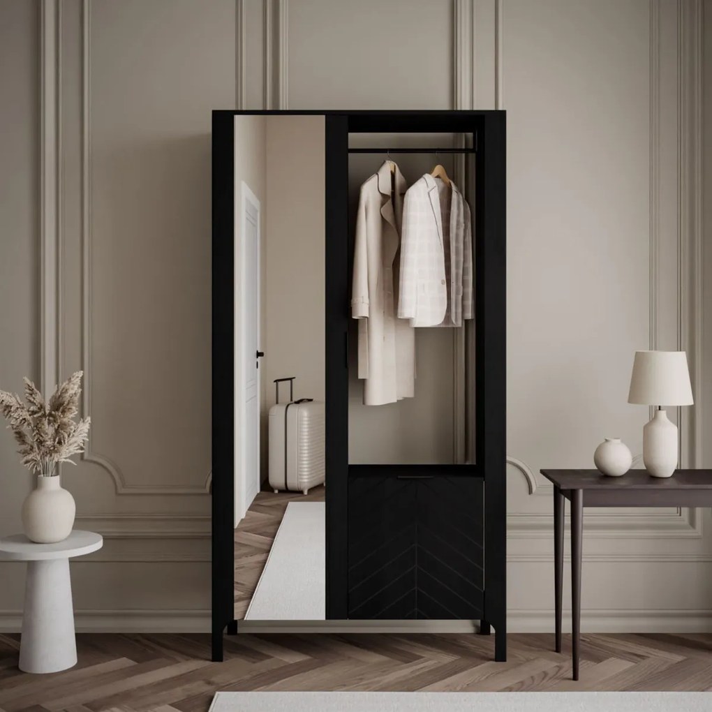 PREDSIEŇOVÁ STENA SALOME ČIERNA