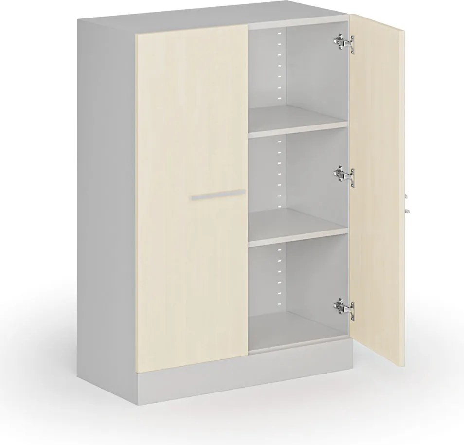 Kovová spisová skriňa s drevenými dverami, demontovaná, 1150 x 800 x 400 mm, breza