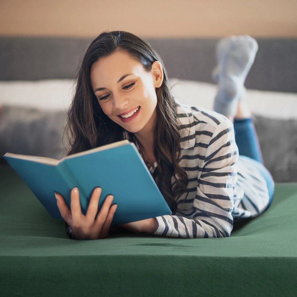 MAKOSATÉNOVÉ PRESTIERADLO DINA 160X200 CM SVETLOSIVÉ