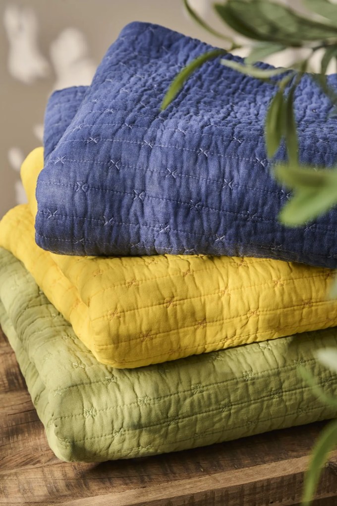 Ib Laursen Prešívaný prehoz Indigo Cross Stitches 180 × 130 cm