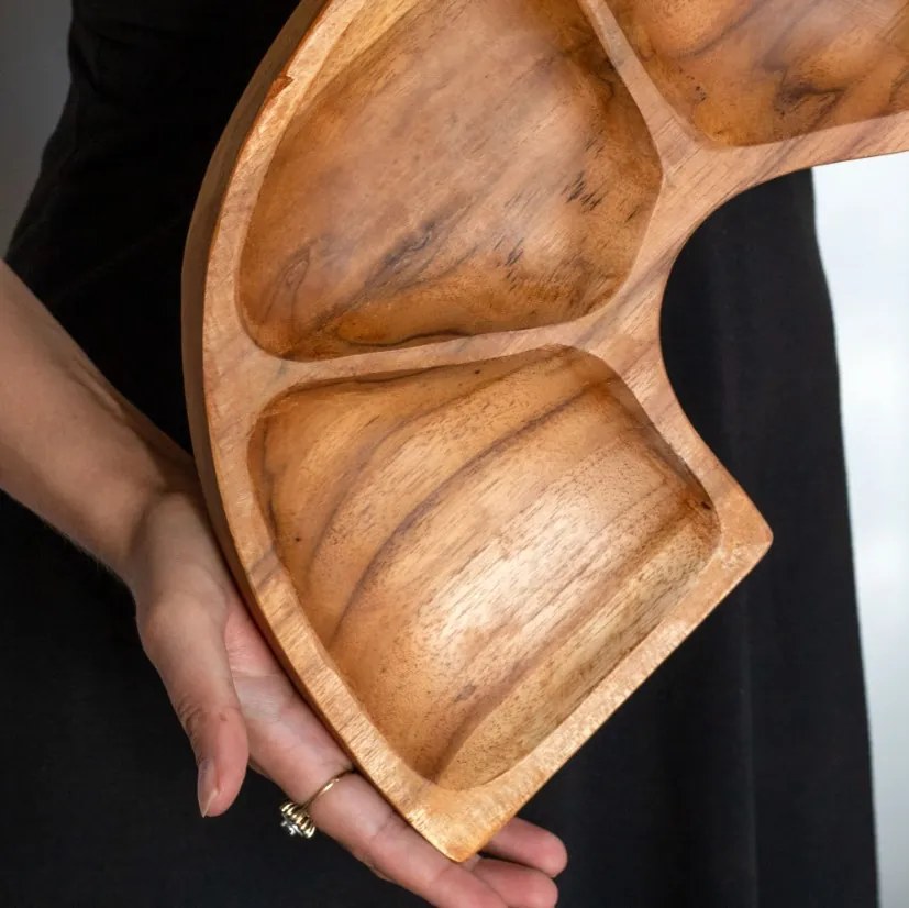 Teaková Miska v Tvare Hada cca 55 cm
