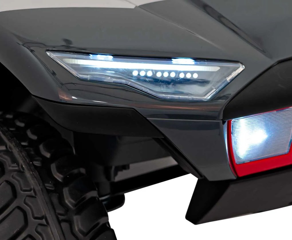 Ramiz Vozidlo Audi RSQ E-TRON sivé