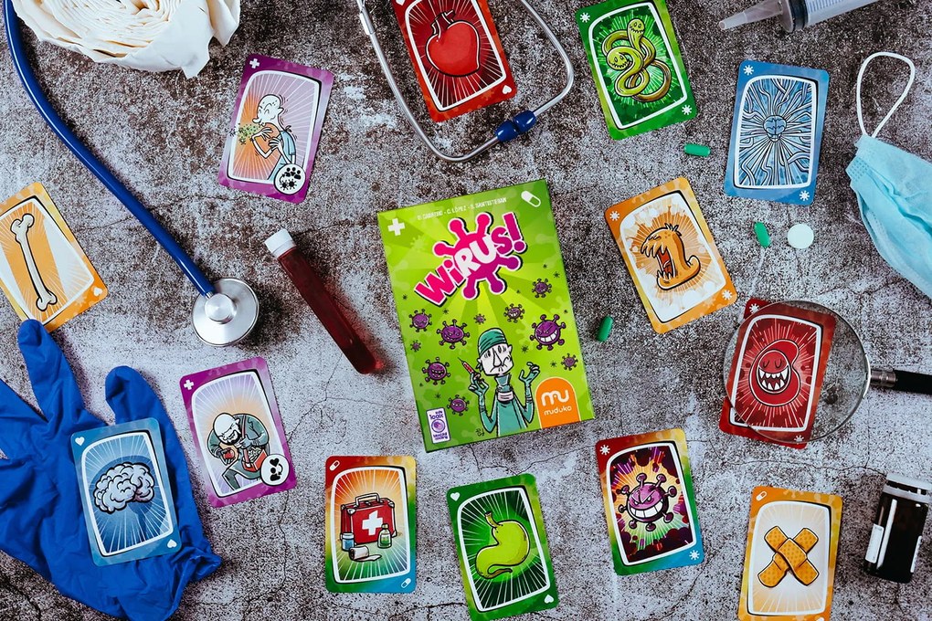 KIK Kartová hra MUDUKO Virus Party Game 8+