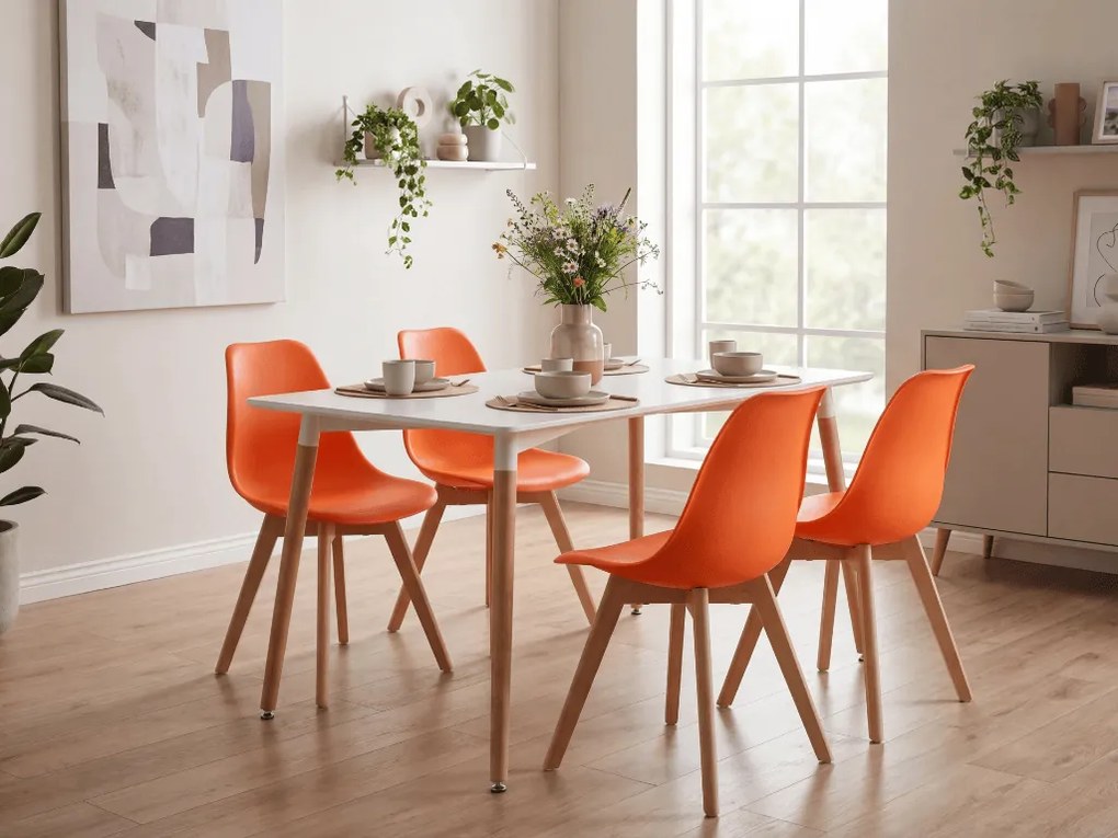 Oranžová stolička KITO s bukovými nohami