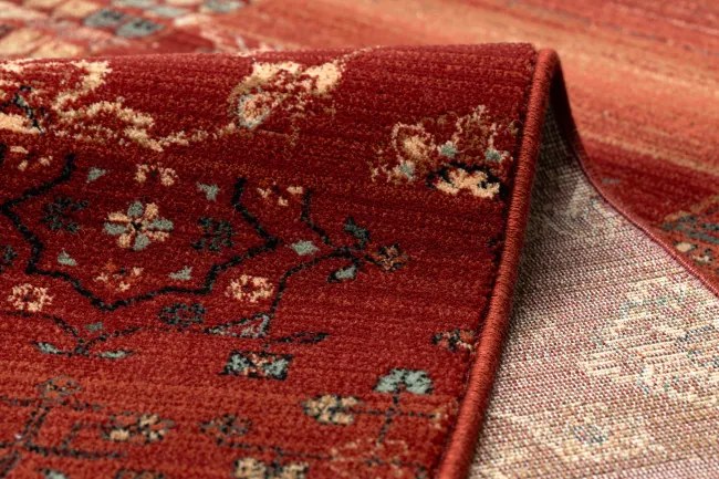 Koberec KASHQAI 4327 300 Patchwork bordový