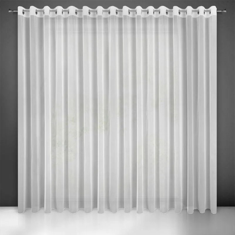 Biela záclona na krúžkoch ESEL vyrobená z hladkej lesklej látky 350x250 cm