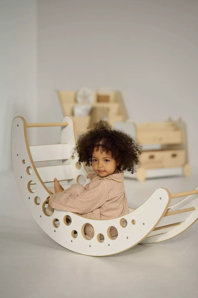 Montessori drevená hojdačka veľká šedá moon