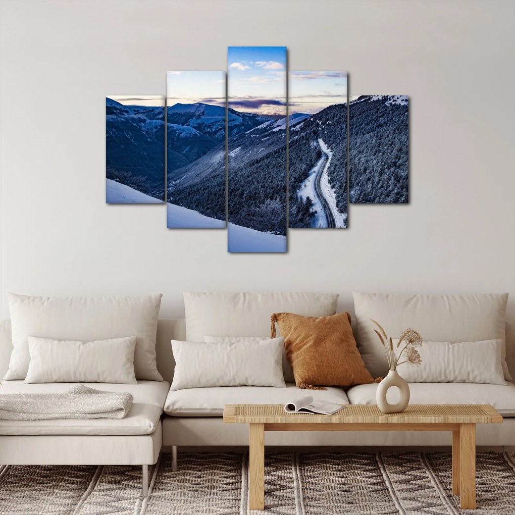 Obraz zasneženého svahu (150x105 cm)