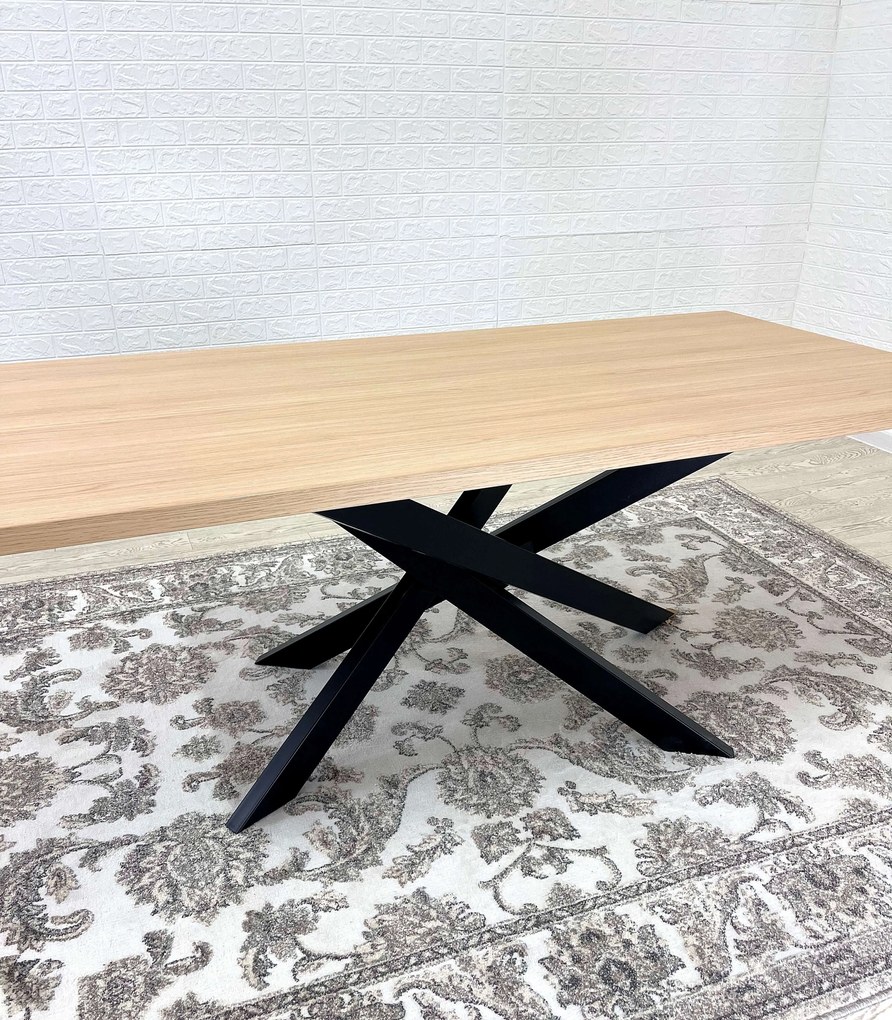 Jedálenský stôl DIAMOND dub vicenza / čierna 180 x 90 cm