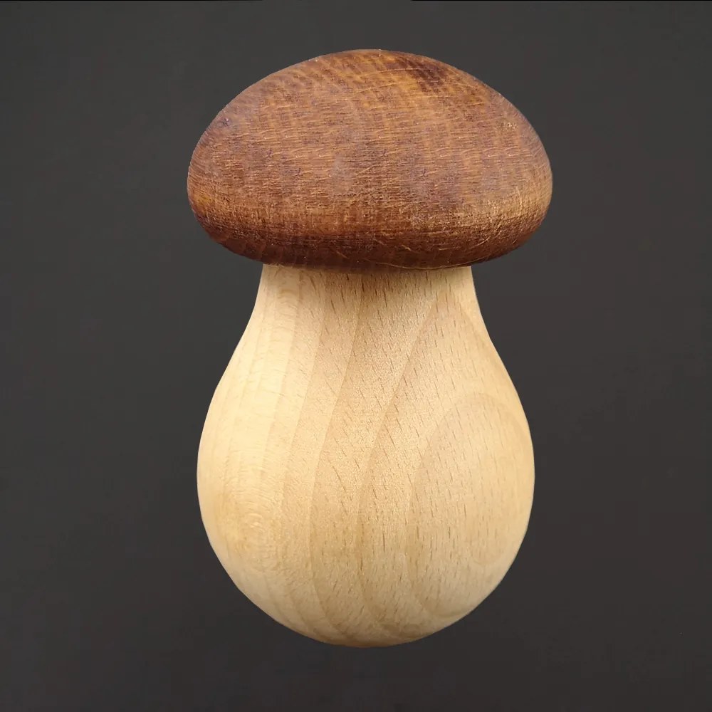 AMADEA Drevený luskáčik na orechy v tvare hríbika