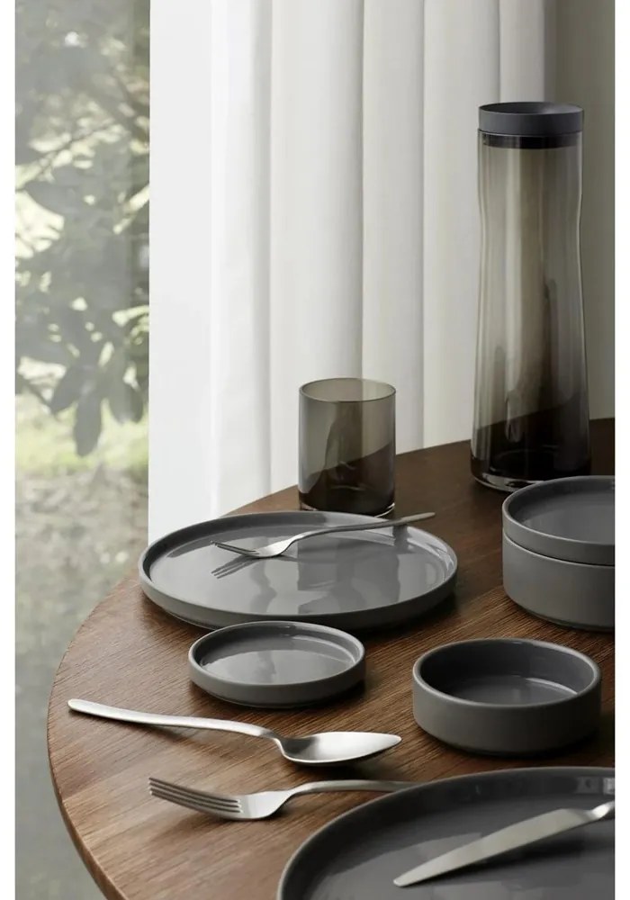 Blomus Plytký tanier PILAR 27 cm agáve