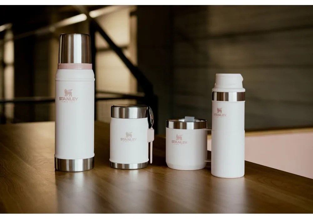 Svetloružový termo hrnček z nehrdzavejúcej ocele 350 ml Stay-Hot Camp Mug Rose Quartz – Stanley