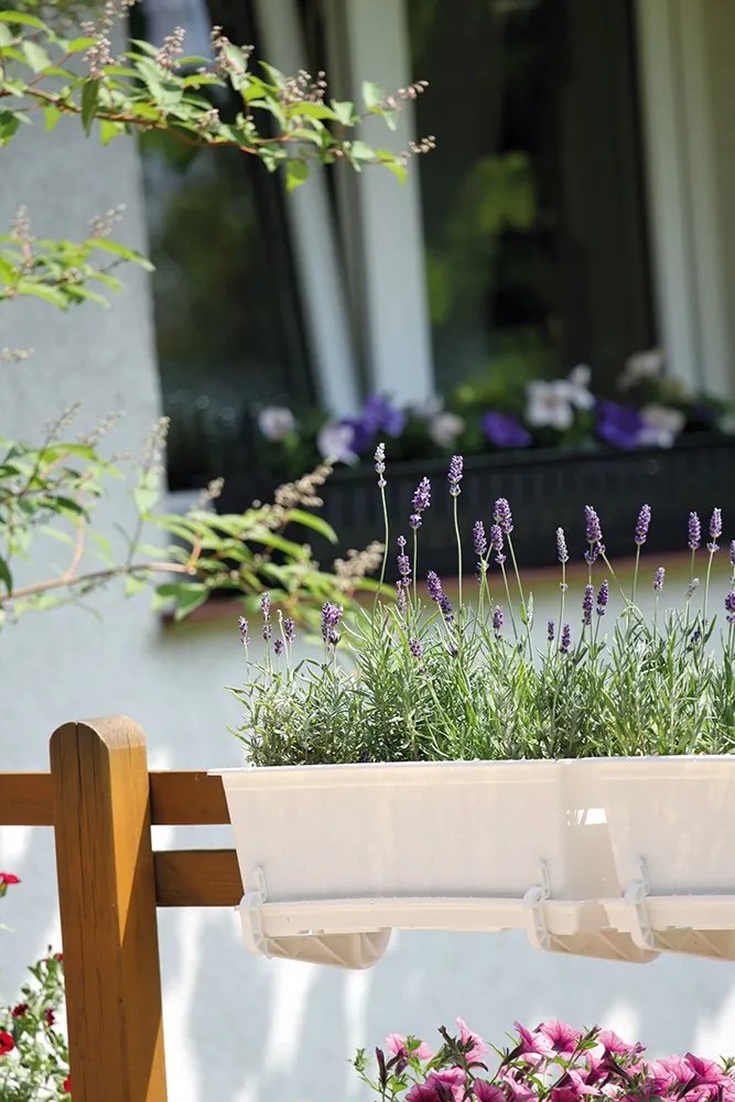 Držiak na kvetináče JANGPLAST terakota 20cm