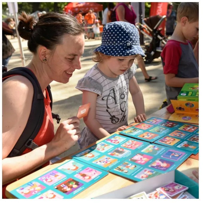 Nešpáraj sa v nose! alebo Etiketa pre deti – nová generácia