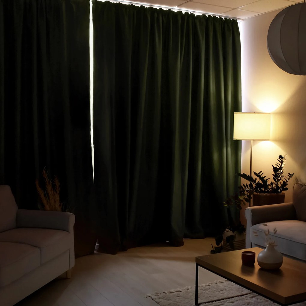 Goldea zatemňovací záves blackout so saténovým leskom - olivový 270x220 cm