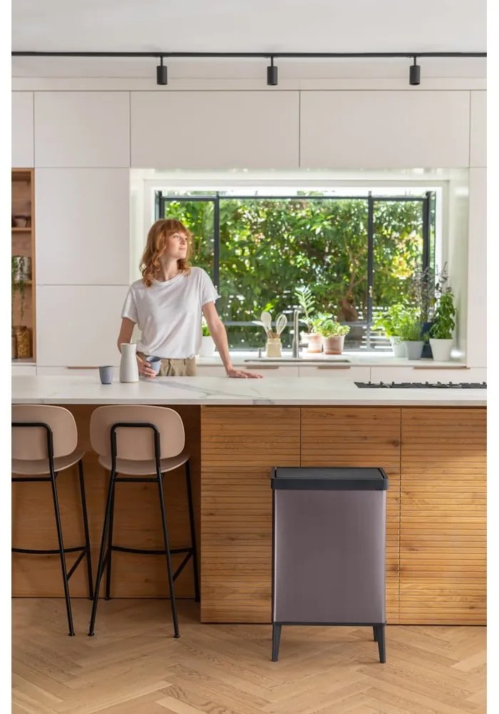 Ružový dotykový odpadkový kôš z recyklovaného plastu 54 l Verto High – Curver