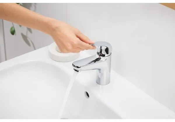 GROHE 24325001 - Umývadlová batéria SWIFT DN 15 veľkosť M lesklý chróm