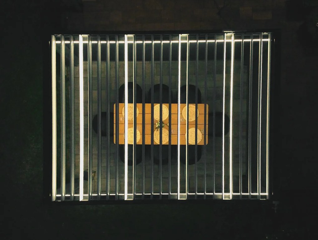 Bioklimatická pergola Noela antracit PREMIUM 3x4 m Farba lamiel: Biela