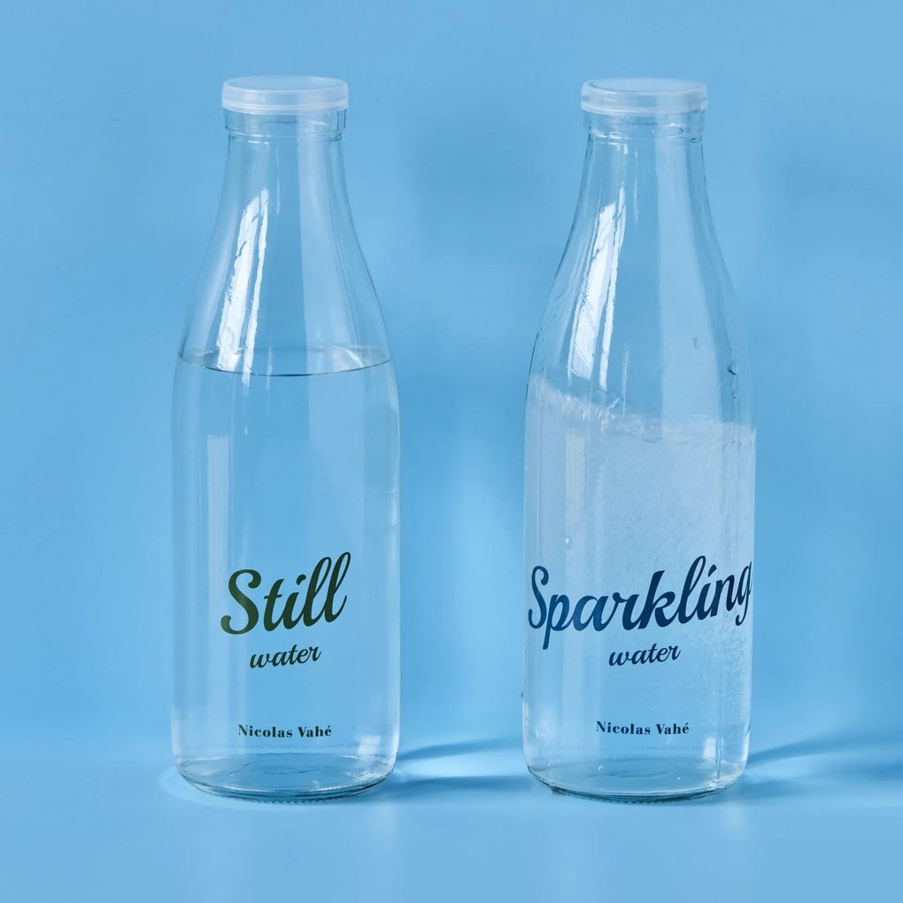 Nicolas Vahé Sklenená fľaša na vodu s nápismi Still / Sparkling  1 l Still