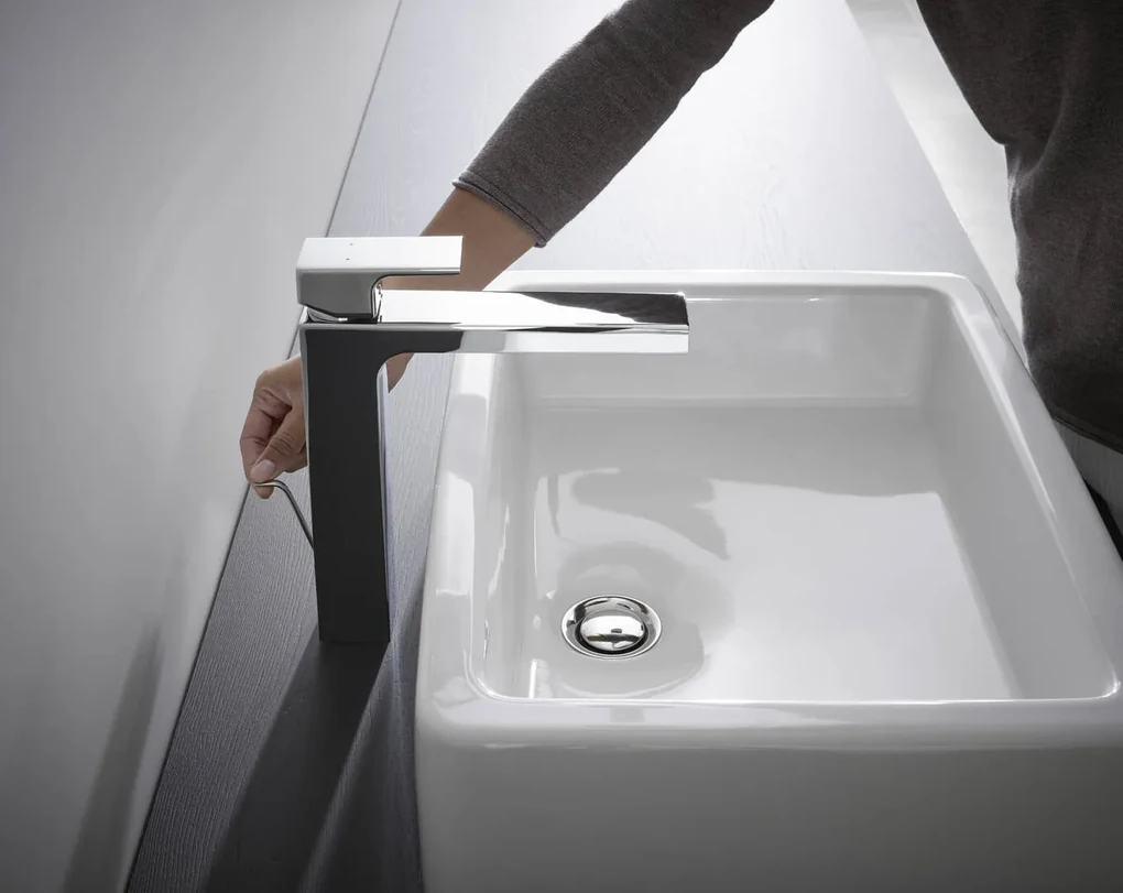Hansgrohe Vernis Shape, umývadlová batéria s výpustom, EcoSmart, chrómová, HAN-71590000
