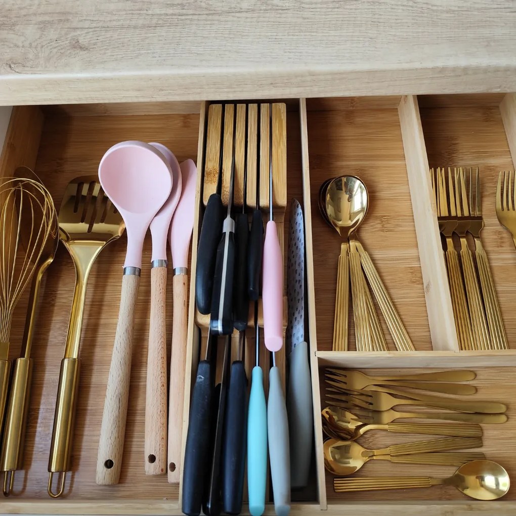 Goodhome Stojan na nože, organizér do zásuvky - NITAKI bambusový na 10 nožov