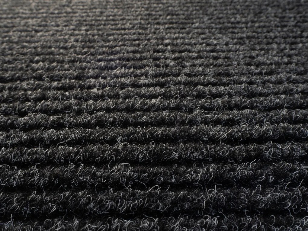 Betap carpets Čistiaca zóna Matador 2011 7 čierna - Rozmer na mieru cm