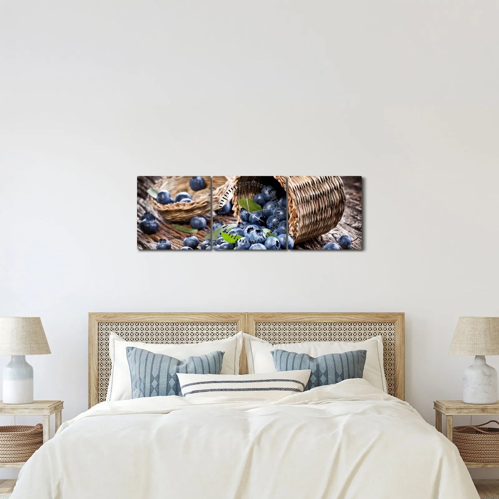 Obraz - Šťavnaté čučoriedky (s hodinami) (90x30 cm)